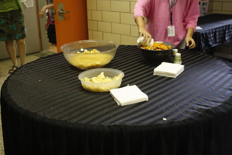 Some of the parents helped by providing and serving snacks for the guests.
